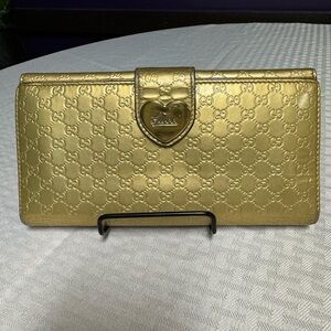SOLD!!Gucci Gold Guccisima long leather wallet